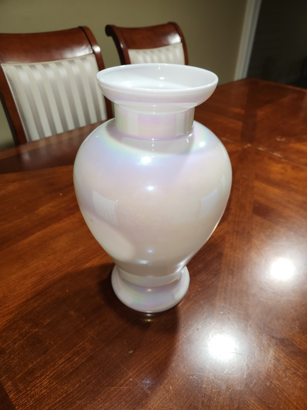Vintage 14" Pearlescent Opalescent White Iridescent Hand Blown Art Flower Holder - Picture 2 of 6